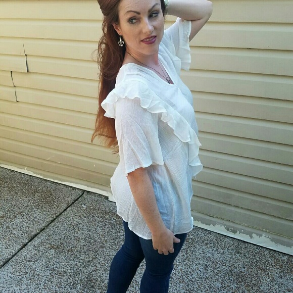 Ivory Ruffle Top - Picture 3 of 4